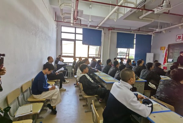 岳陽市江南通信職業(yè)技術(shù)學(xué)校有限公司,岳陽江南學(xué)校,岳陽江南通信學(xué)校,岳陽職業(yè)學(xué)校